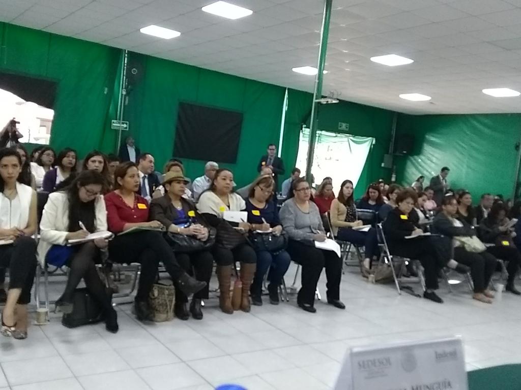 altepetl_ac's tweet photo. Jornada de la Sociedad Civil para la Apropiación de la Agenda 2030.
Iniciamos el evento en el INDESOL, en conjunto con SRE DGVOSC y AMEXCID, la Oficina de la Presidencia y el PNUD en México.
Que Nadie queda Atrás #Agenda2030 https://t.co/CNdsTYZKro