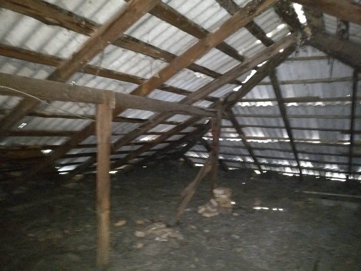 FKR_Panin's tweet photo. Первичный осмотр проблемной крыши перед началом работ в г. Новокуйбышевск, ул. Кутузова, д. 33 @FKRSamara https://t.co/tTaHnQ9cXM