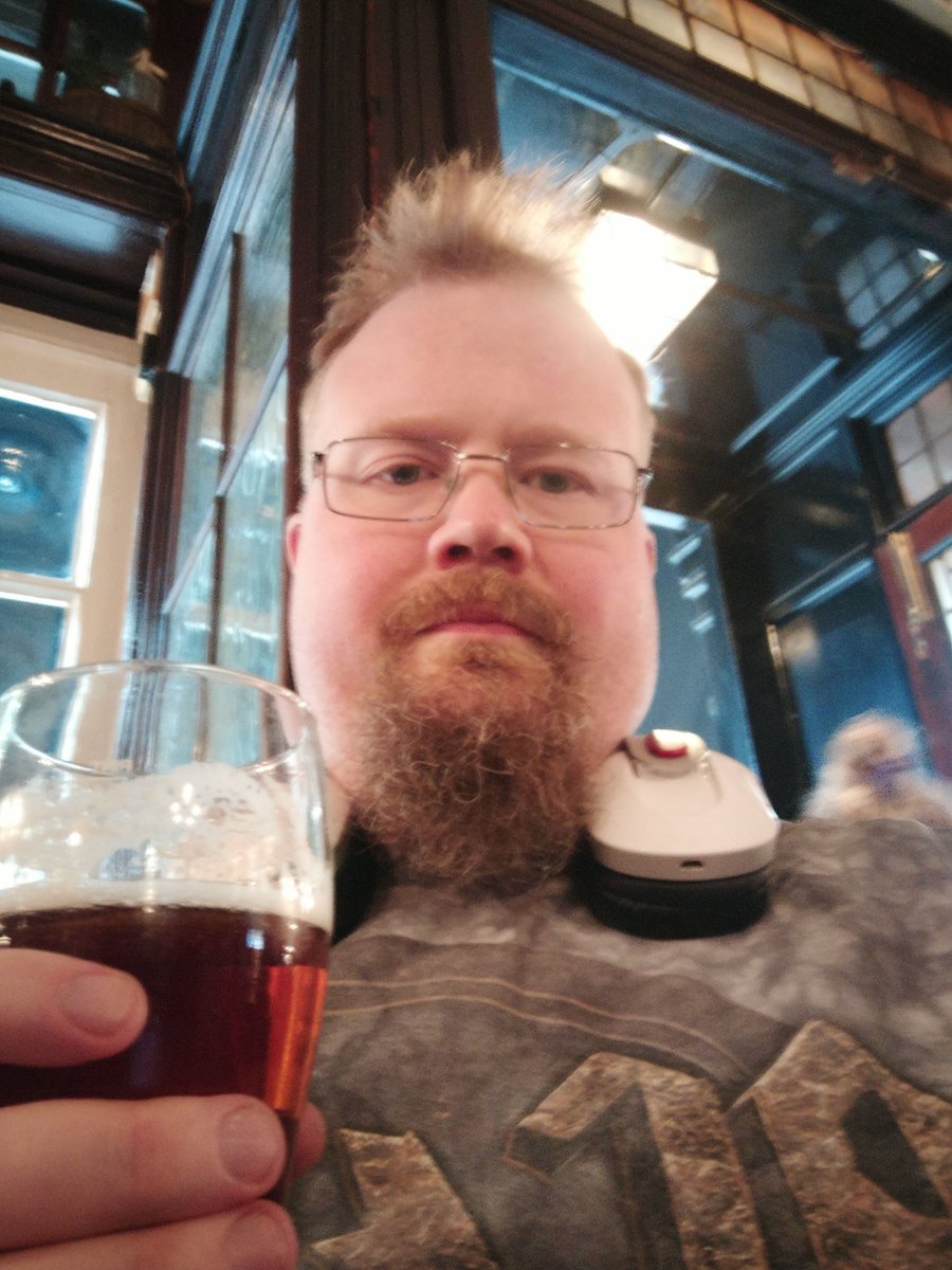 Jingo_the_Jinx's tweet photo. First beer in #London . #spitfire https://t.co/A9fktwQCAo