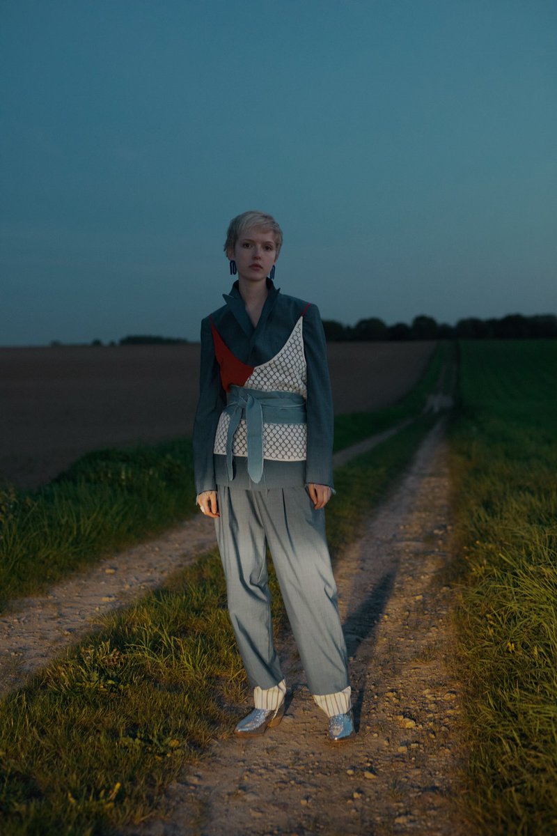 EstModels's tweet photo. 😎😎@holly.fogg with some brand new work out in @nastymagazine. 📸shot by @martabevacqua and 👗styles by @blondel_juliette. 
-
-
-
-
#EST #EstablishedModels #HollyFogg #MartaBevacqua #JulietteBlondel #NastyMagazine #Editorial https://t.co/EEeAgdhqIS