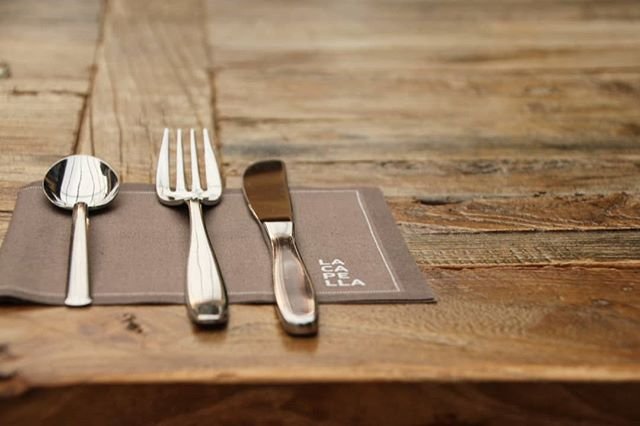 MYDRAP_NA's tweet photo. Details at @lacapella_cangambus in Spain
#nowaste #thedetailthatmakesthedifference #composte #mydrap #mydraphospitality#govegan #vegetarian #menu #lacapella #sabadell #foodie #delicious #barcelona #lunessincarne https://t.co/oa9JD9RuYJ