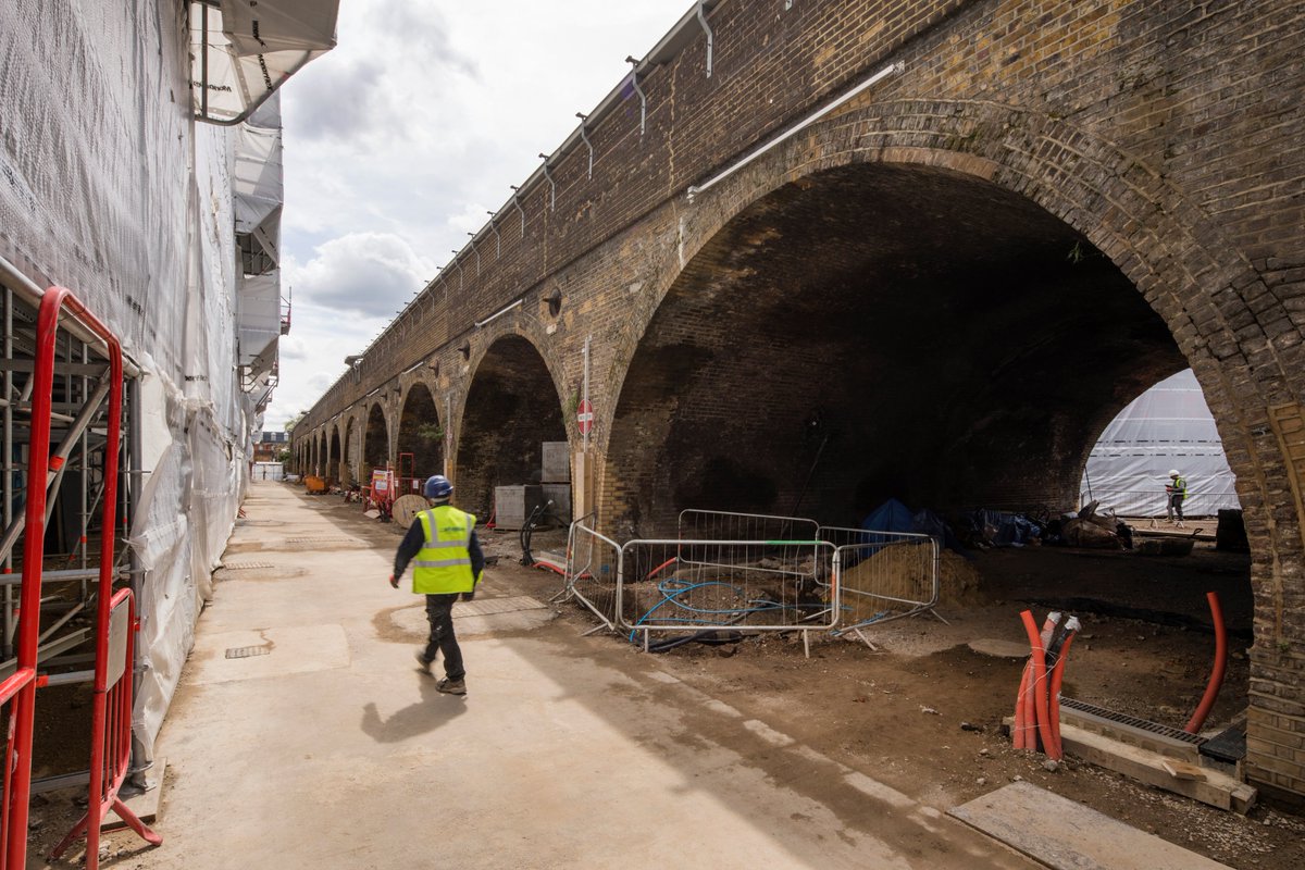 DurkanUK's tweet photo. Great piece in @CNplus on our #historical #ManorPlace project
in #elephantandcaste https://t.co/PF0qU6IfzG https://t.co/HrkgezyOG2