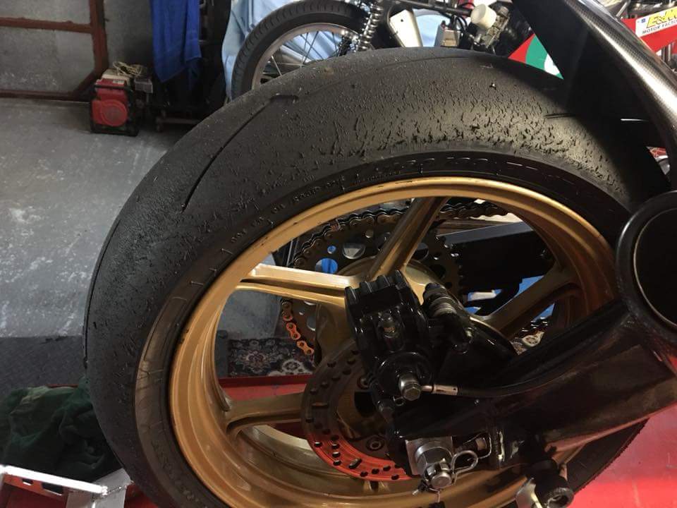 MPurslowRacing's tweet photo. That’s what you get when you go the wrong way with the #suspension settings woops lol 🙈 #markpurslowracing #tires #tireproblems https://t.co/Oo3Pp6fmrj