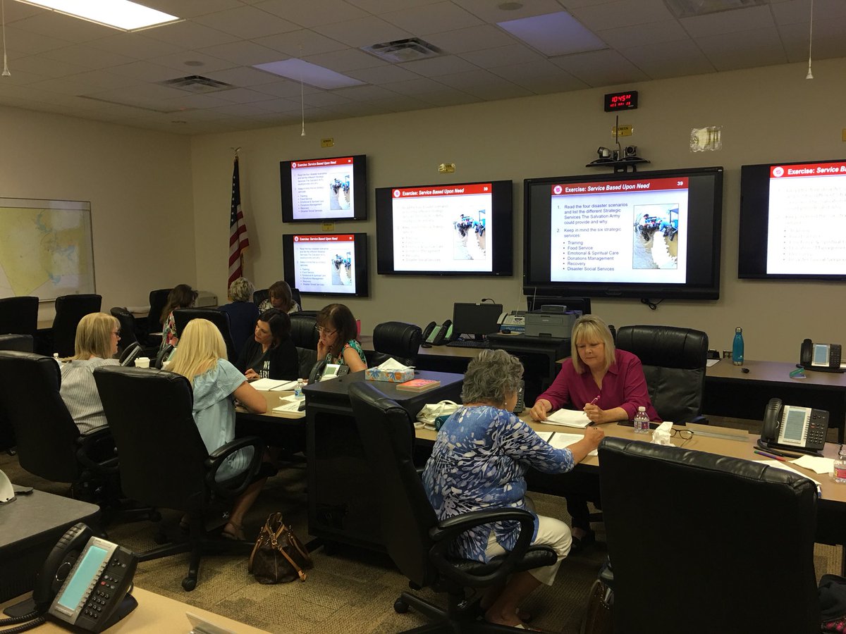 Disaster Volunteers preparing for The 2018 #Hurricane season. #everydaysatrainingday <a href="/SalArmyTX/">The Salvation Army of Texas</a>   <a href="/SalArmyEDS/">Salvation Army EDS</a>