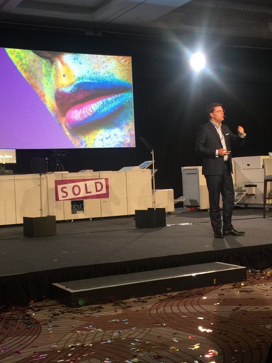 julia_cozzi's tweet photo. @HubertSoviche closing remarks 
@ #XeroxForum : Iridesse as game changer https://t.co/EC7QBfR8AN