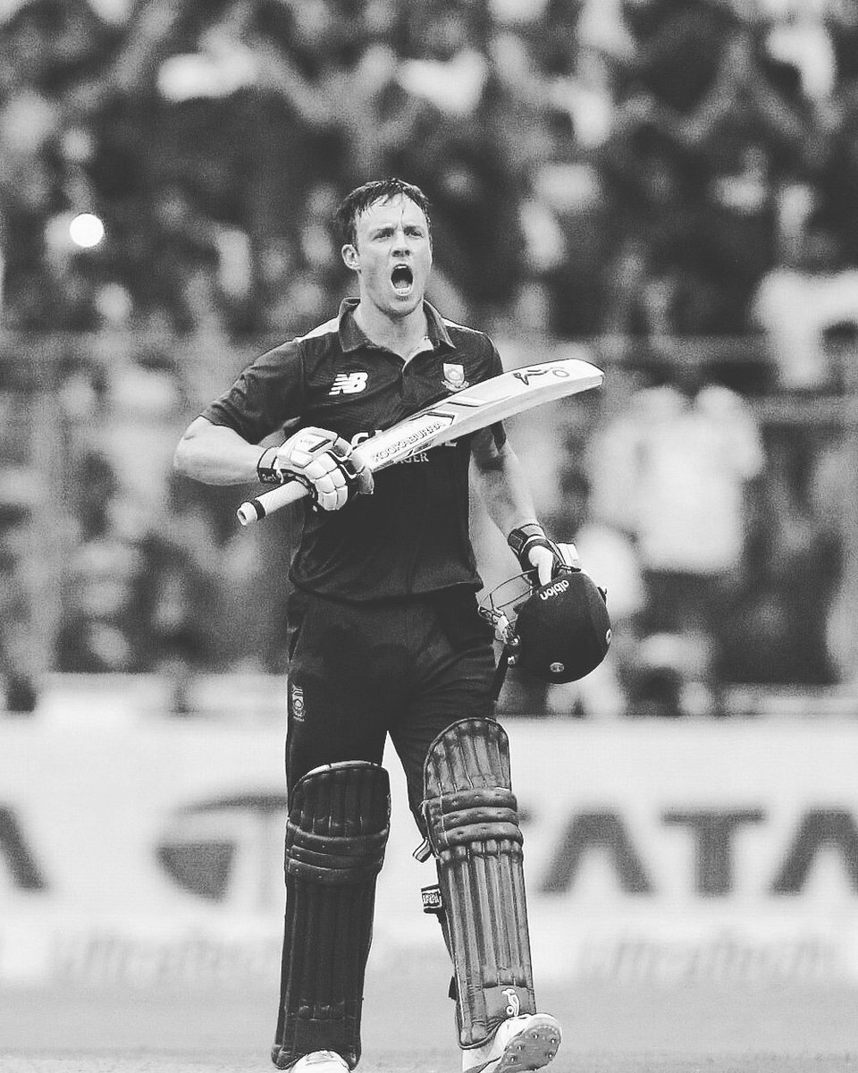 SMAlamin199's tweet photo. 😭😭😭We'll Miss You Mr360 @ABdeVilliers17 #Superman😭😭😭https://t.co/Fhks4lcT6U https://t.co/rl5zTviAUc