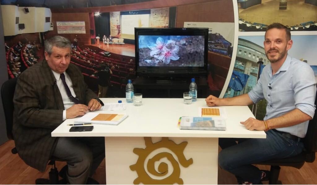 Airam Mattel, en Canal 4 TV 
El Concejal de Economía y Hacienda de SBT fue entrevistado este martes 22 en Canal 4 TV, donde pudo ofrecer un amplio detalle de las líneas de actuación de la Estrategia 'DUSISBT2020' , con 10 milll € <a href="/Ramon_SuarezO/">Ramón Suárez Ojeda</a> <a href="/Airam_Martel/">Airam Martel</a>