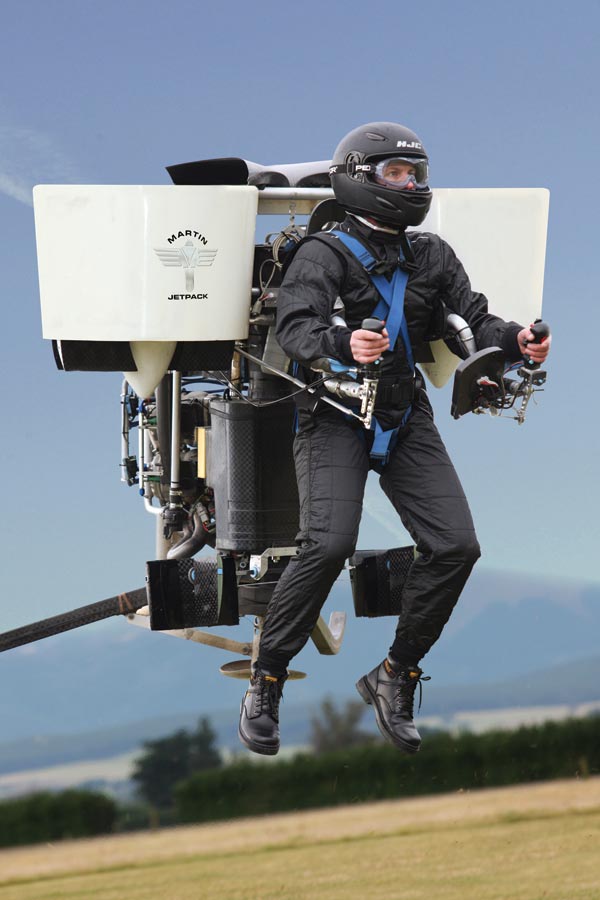ecomobix's tweet photo. Jet-packs are here! Designed for first responders who need to reach remote areas, it flies for 30 minutes up to 97 kilometers per hour. To read more from @techreview, visit: https://t.co/tOn5d8BcHP #jetpacks #flyingtech https://t.co/4Pe6ImQJyK