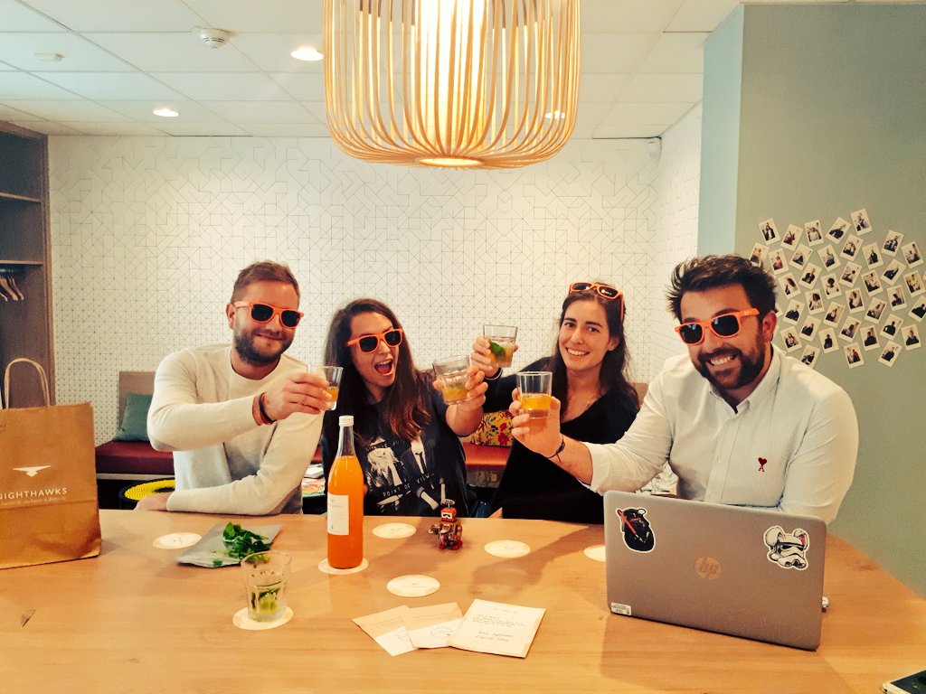 <a href="/Stuart_Delivery/">Stuart</a> <a href="/nighthawksparis/">NIGHTHAWKS COCKTAILS 🍸</a> Merci ! Nous trinquons pour @applydia &amp; <a href="/pumpkin_app/">Pumpkin // API Tester</a> &amp; @circlepay :) Ils méritent bien un peu de votre breuvage #Nightbot