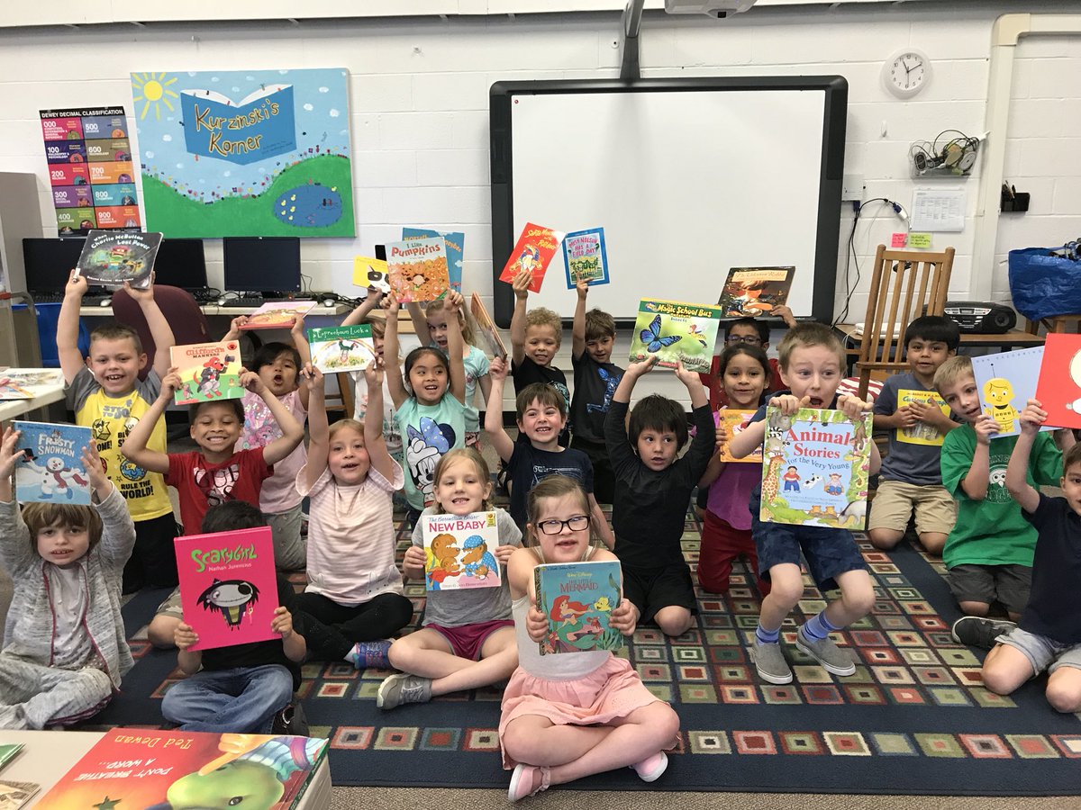 Thank you <a href="/halfpricebooks/">Half Price Books</a> in Vernon Hills for donating books to all our students! #d75learns