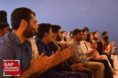 FaidaFoundation's tweet photo. Way to go ahead👍
Due to this passionate youth FAIDA foundation has successfully adopted five more schools,😊
#SAP_Training https://t.co/yBFpzB6JPZ
