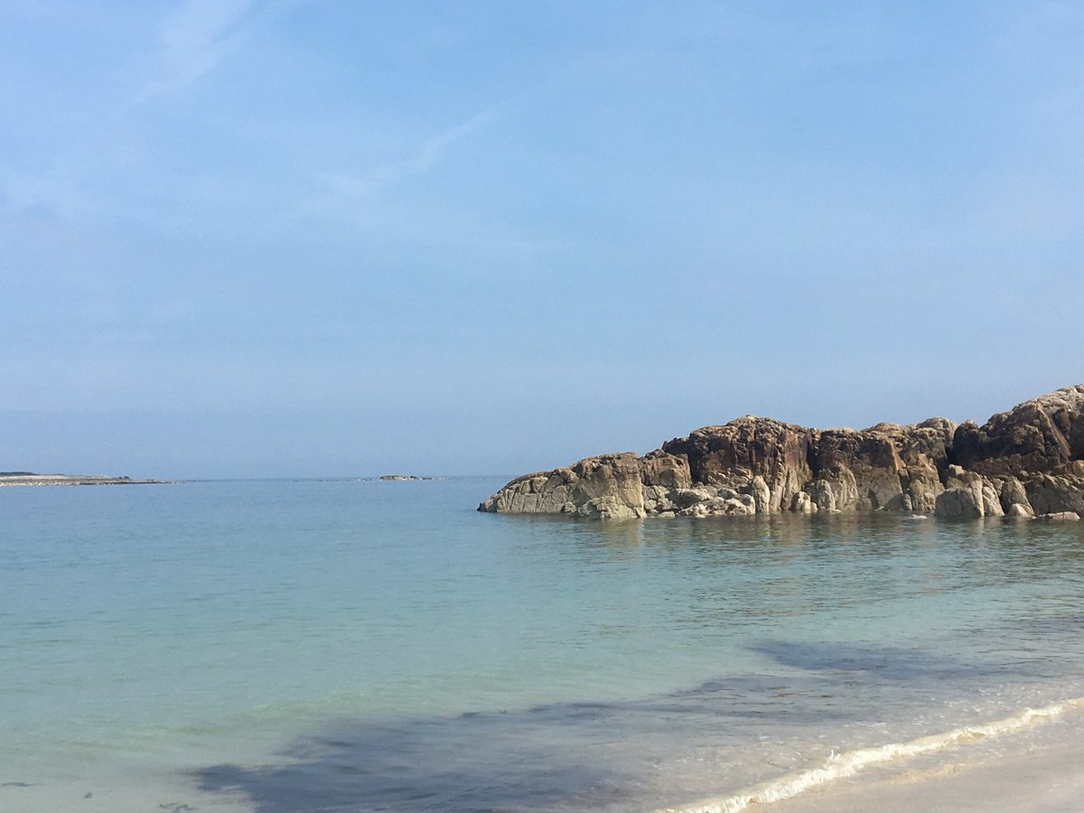 Gaoth Dobhair mar na Seychelles ar maidin