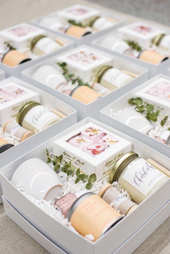 lovecandacejoy's tweet photo. Welcome gifts and one-of-a-kind boxes are a great way to impress your clients or customers during important events. For more ideas, visit https://t.co/8UNdWhRwH5. #LoveCandaceJoy #CandaceJoy #consultant #coach #business #eventplanning #planner #welcomegift #welcomebox https://t.co/23A64x99MR