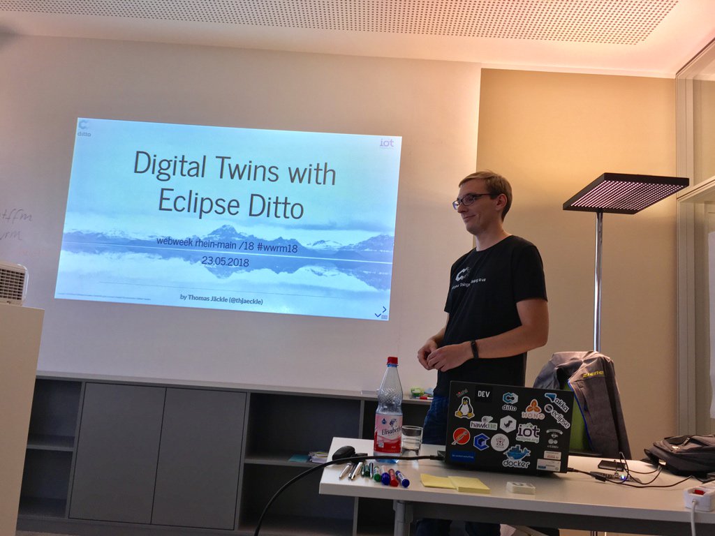 Hameiste's tweet photo. Eclipse Ditto und Digital Twins mit @thjaeckle beim @iotffm bei @codecentric #wwrm https://t.co/Y9IjCXX3e6