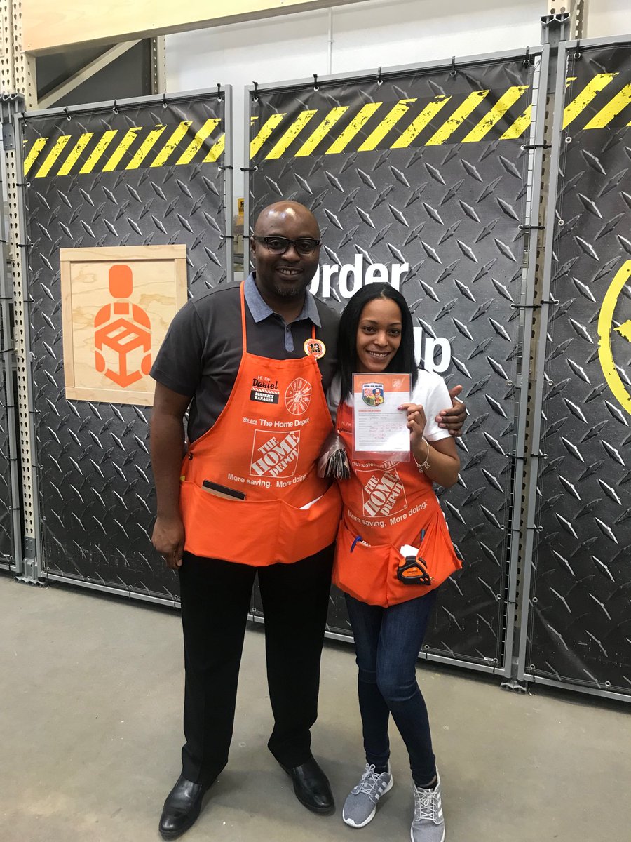 Victoria from Store 0114 Morrow is AWESOME!!!! Great knowledge of the service business and creating shareholder value.