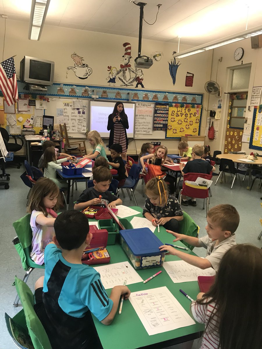 Learning all about measuring from our Tomorrow’s Teacher, Miss Garbayo! #MTPSpride