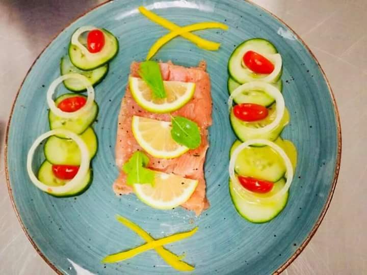 clarencesdb's tweet photo. Work of art....young people at Salesian Institute Youth Projects on the food prep course did THIS. So proud of them. #CapeTown #Salesians #SIYP #DONBOSCO https://t.co/ssUFEQDbQC