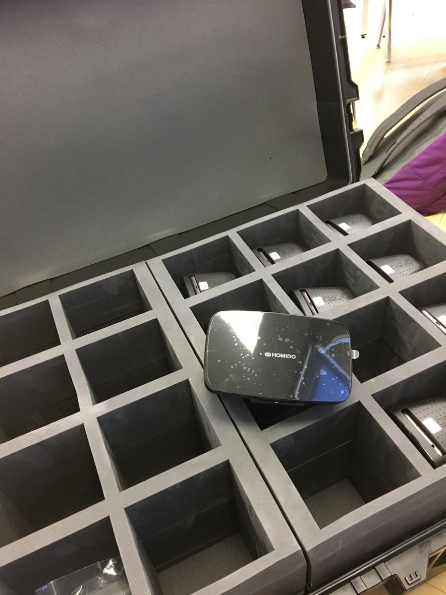 SocialSciRHSS's tweet photo. Can’t wait to get RHSS social scientists using these amazing tools!! #googleexpeditions @RickHansenPDSB https://t.co/KFEbapcKG1