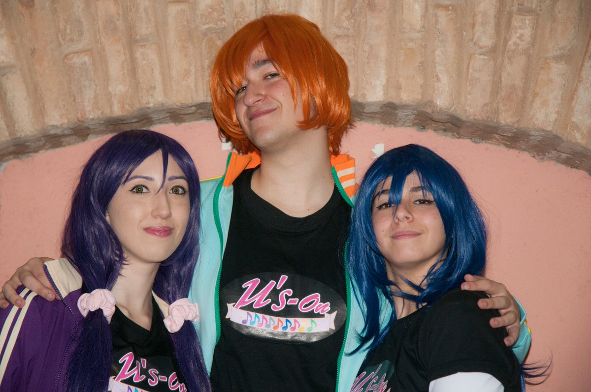 MuseON_cos's tweet photo. 💮 Lily White 💮 (@FicZone ) #LoveLive #cosplay #ラブライブ #コスプレ #μs #FicZone2018 #FicZone #FicZone18 #LilyWhite 😂
Umi: @WrittenMeDown
Rin: @wonwonyan
Nozomi: @Zabeetha
📷: @YukiRyuXIII https://t.co/DdshAejj23