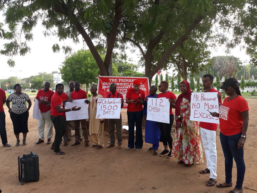 MKabrik's tweet photo. Day 1500 of Abduction
#113AreStillMissing
#WhereIsLeahSharibu
#BringBackOurGirlsNOW
#NotUntilOurDaughtersAreBack&Alive
#NotWithoutOurDaughters
#NeverToBeForgotten
We continue to demand https://t.co/sSQciSmas0