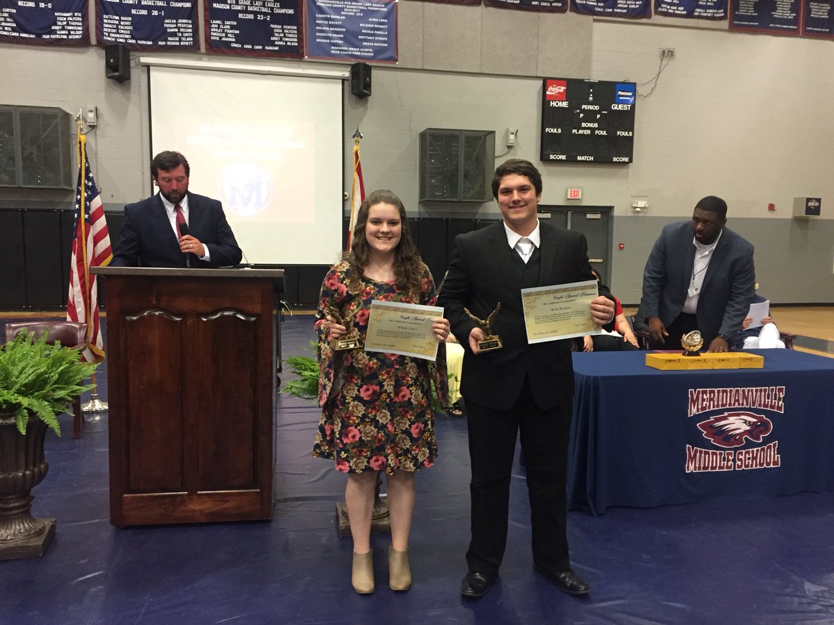 MeridianvilleMS's tweet image. 8th grade Eagle Award winners
