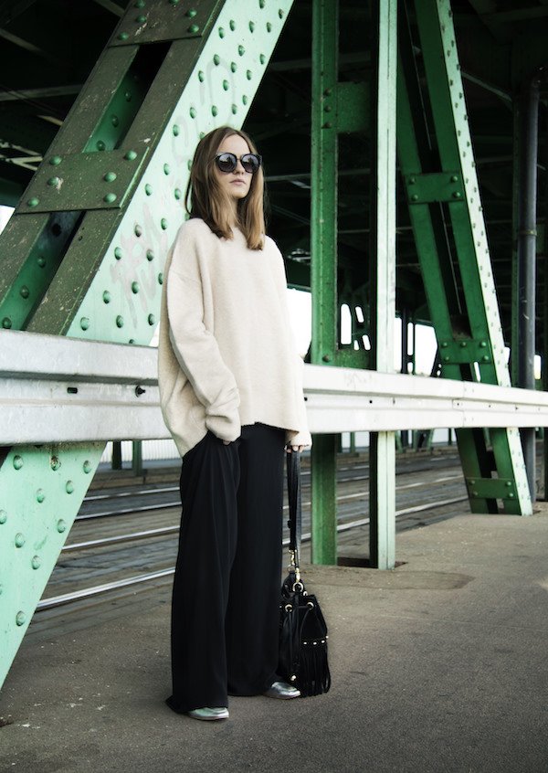 HelloStyleRU's tweet photo. Будь проще: самые комфортные и стильные сочетания из повседневных вещей
https://t.co/OjfR8T2nWn https://t.co/04cGbdVdrs