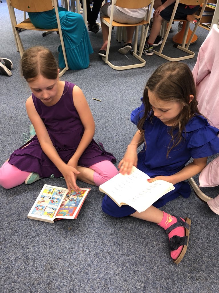 Ms_Hodel3HM's tweet photo. Mother Tongue Day!! Love seeing the pure happiness on their faces when they get to share important things from their culture. @FIS_School @MBSteidl #readersweek #mothertongueday #culture #identity #favoritebooks https://t.co/ApoMiqXWC7