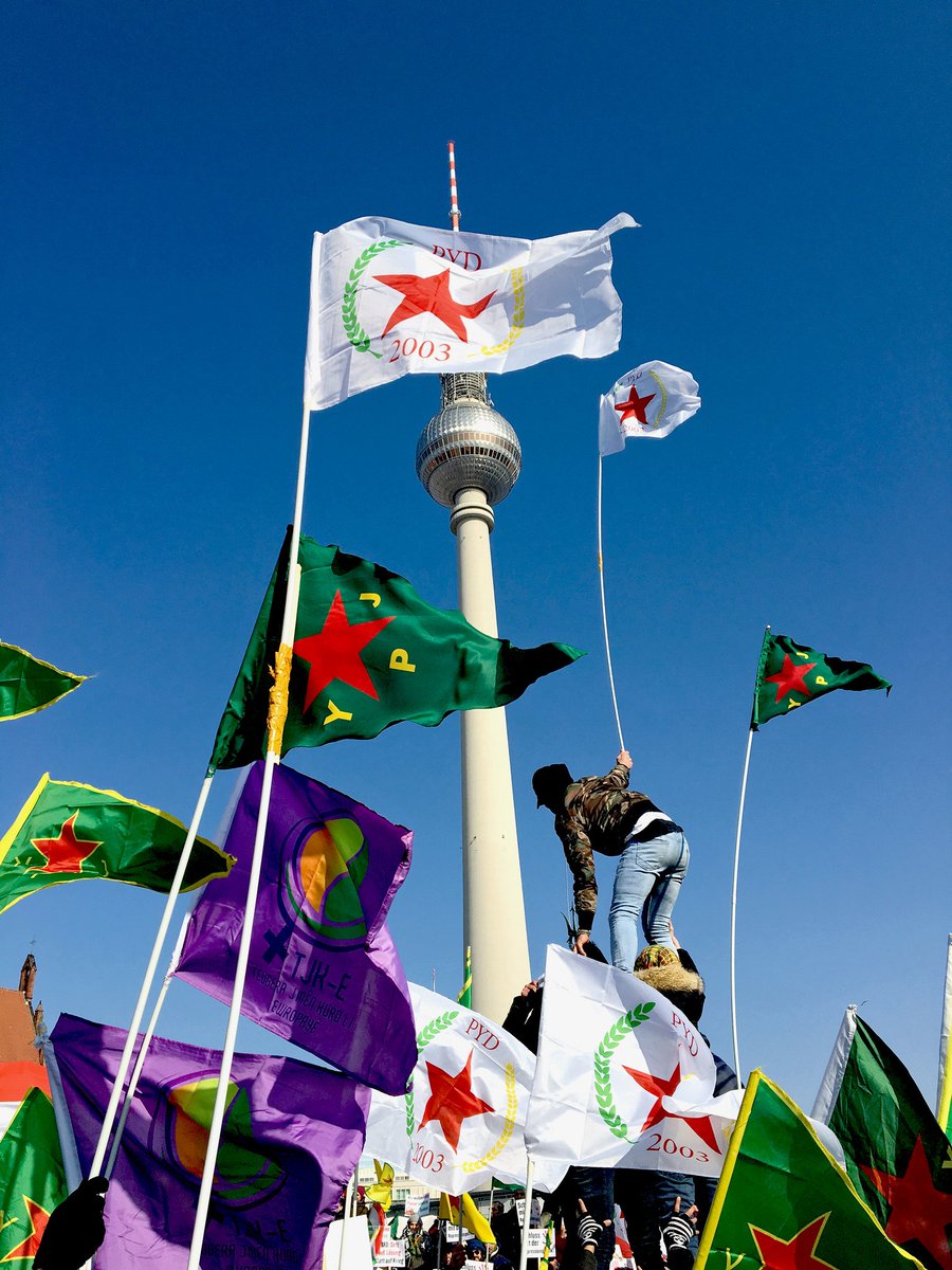 rp_berlin's tweet photo. Break silence on #Afrin! Am 26.5. ist der Internationale Aktionstag gegen die türkische Invasion in #Kurdistan. In #Berlin gibt es eine Kundgebung von @NAV_DEM um 14 Uhr am Alexanderplatz an der Weltzeituhr. Kommt alle hin! #StopTurkeysInvasion https://t.co/Z1WtfKhEVe