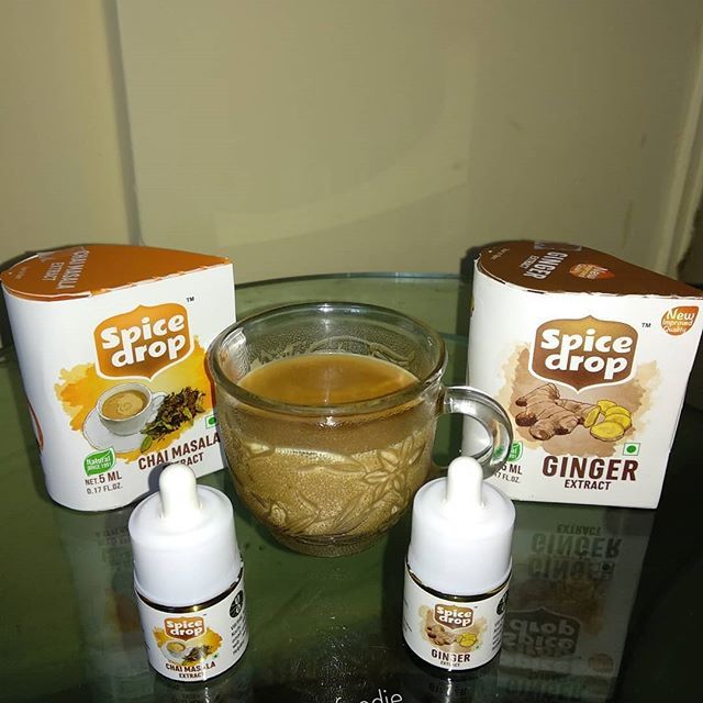 BhookaFoodie's tweet photo. I am one of those people who never says no to a good old 'Masala Chai' or 'Adrakwali Chai'. I need my morning fix of masala chai. I just can't do without it.
.
.
I found bottle of this masala tea extract in one of the local shops in Matunga and I would s… https://t.co/7PH5l4C6Ze https://t.co/zW23Q7LgLF