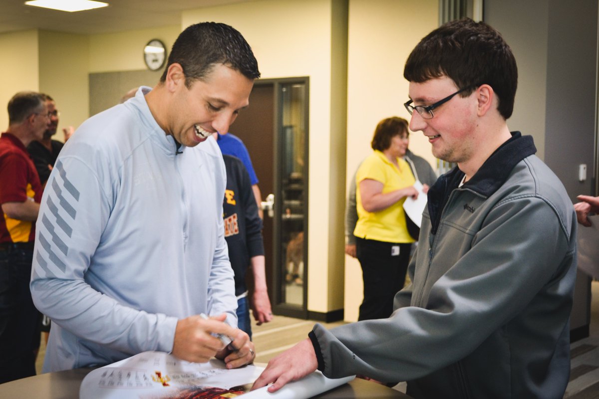 GrinnellMutual's tweet photo. #CycloneTour18 visited our home office last week. Thanks for coming, @CycloneATH! https://t.co/ry1q617cMA