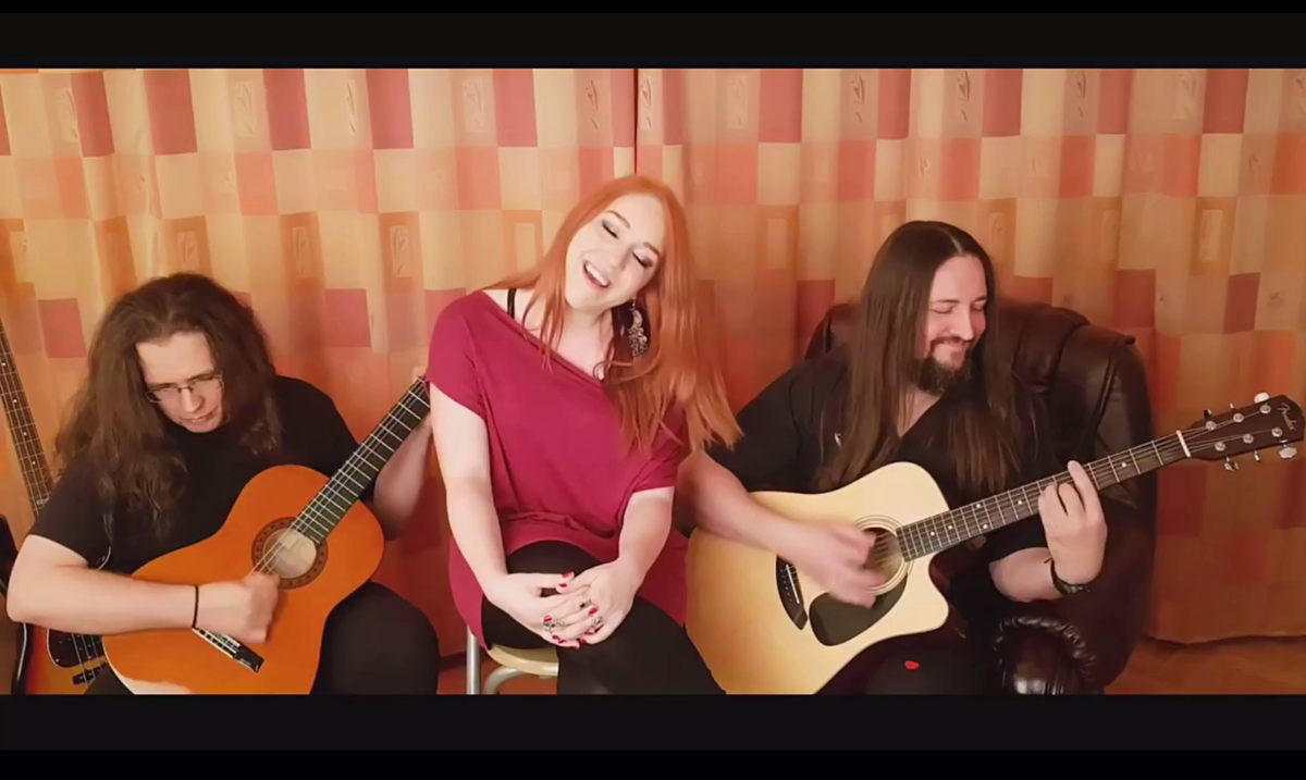 IdeasBand's tweet photo. Here are the news for you! Our new singer is Anna Király from @SorroniaBand 
Check the unplugged video out and follow the band!

https://t.co/jugR4N1Wmo

#ideas #symphonicmetal #annakirály #sorronia https://t.co/6tEL8UkIas