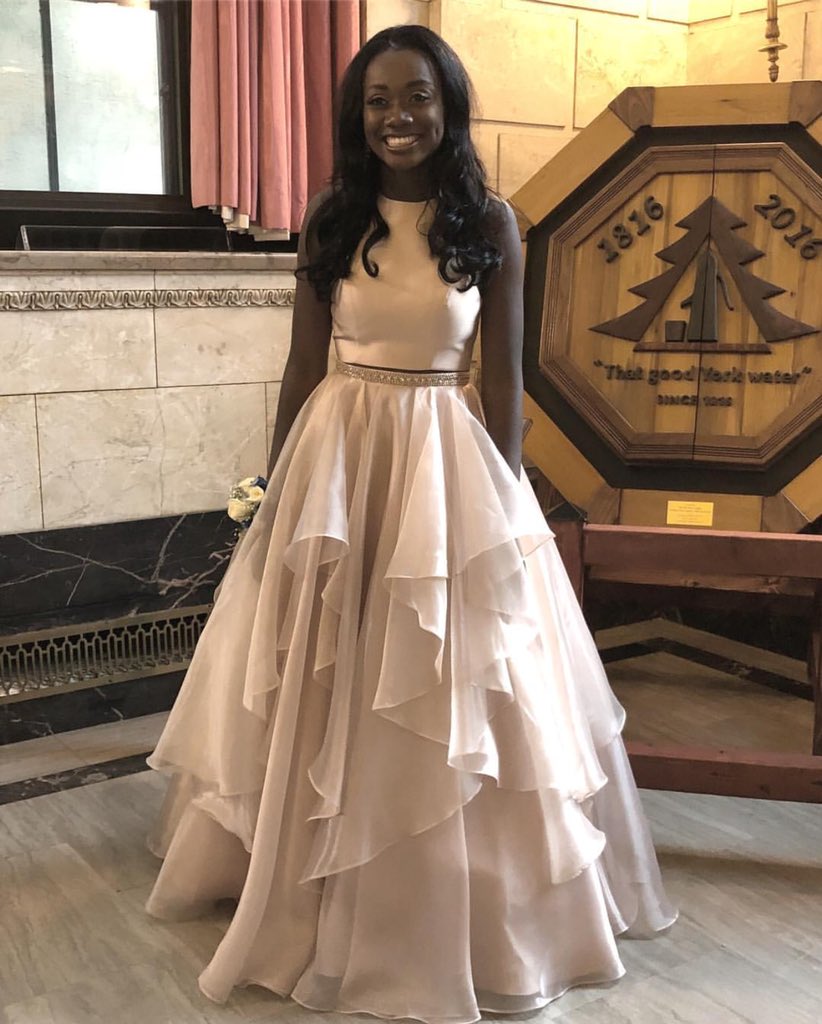 Congratulations <a href="/oliviaquartey/">Olivia Quartey</a>! You my queen are the senior of the day🐾🎓you have been nominated by a peer because you are always very supportive of others and you brighten everyone’s day. You inspire your peer because you’re a very hard worker and always positive😊