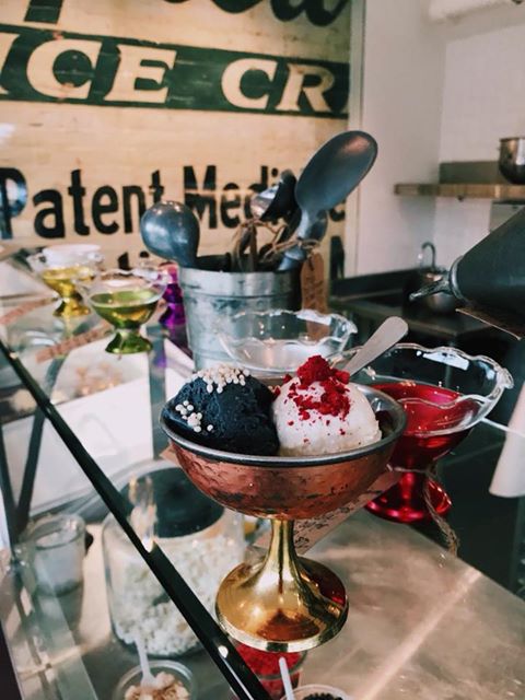 RT <a href="/YountvilleCA/">Yountville Chamber</a>: Ice cream season is here! #Platform8's liquid nitrogen ice cream lab is mixing up innovative flavors to get your tastebuds tapping! What's your favorite? ow.ly/35hK30jXf8p #TasteLifeHere