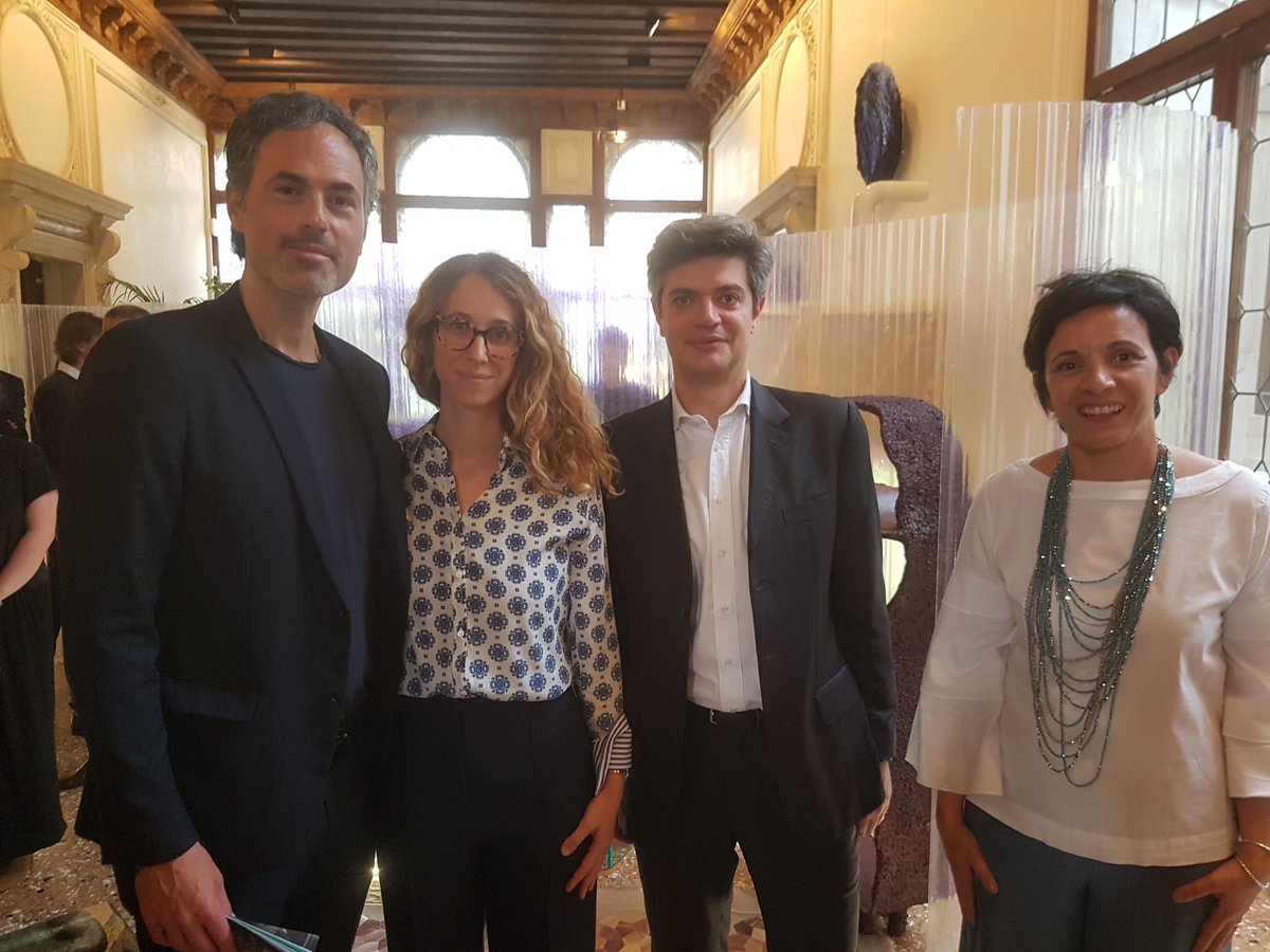 MarcoSesanaTw's tweet image. Oggi a #PalazzoMorosini inauguriamo la rassegna #designve, di cui @GeneraliItalia è main partner con #ValoreCultura: un’iniziativa ideata da Luca Berta e Francesca Giubilei, due giovani brillanti che hanno saputo realizzare qualcosa di nuovo e importante per #Venezia.