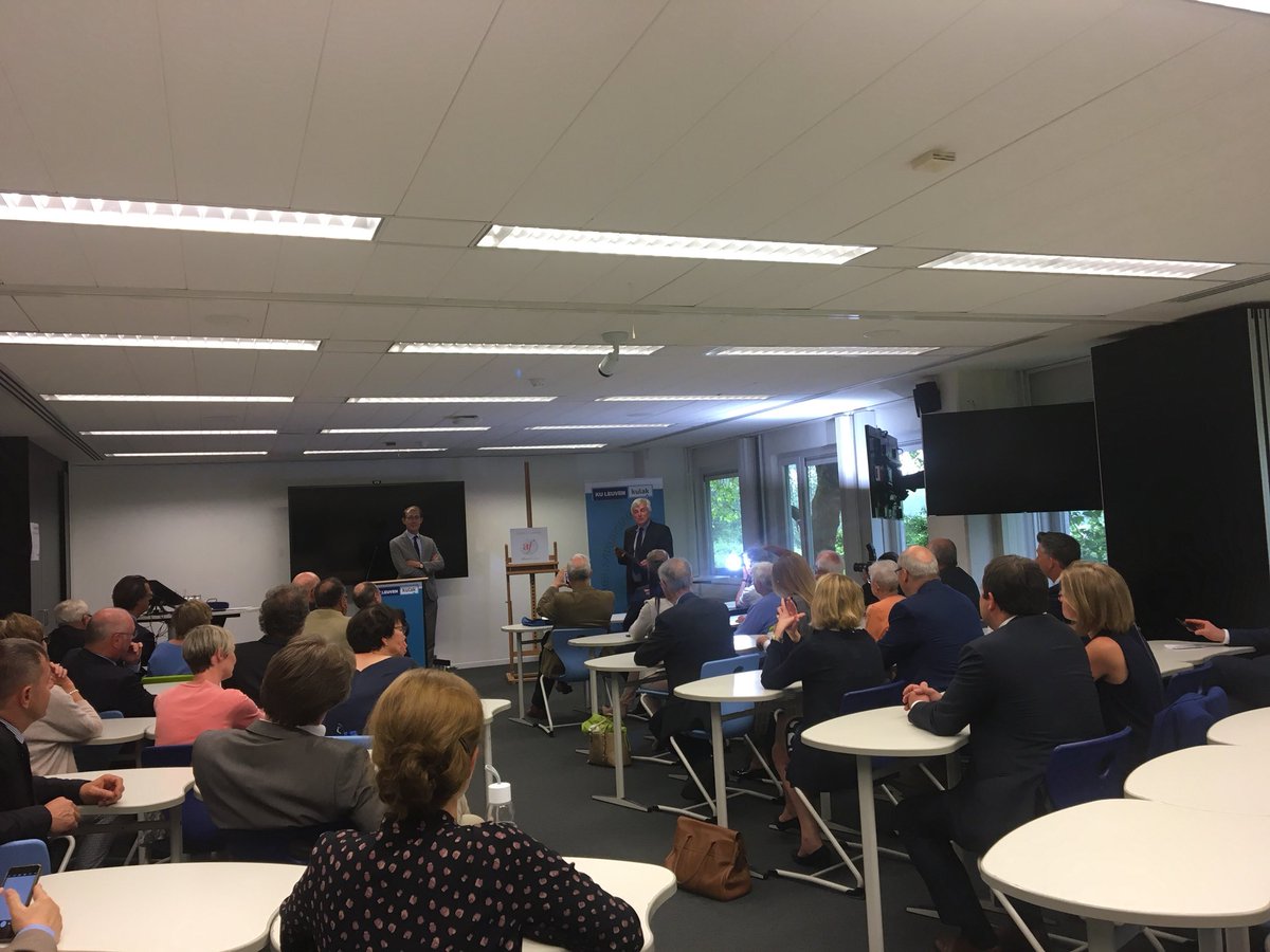 Opening Examencentrum Frans van de Alliance Française van West-Vlaanderen op <a href="/KULeuvenKulak/">KU Leuven Kulak</a> samen met <a href="/viveshogeschool/">Hogeschool VIVES</a> <a href="/BLCC_/">BLCC</a> en <a href="/cvo_miras/">MIRAS</a> #DELF #DALF en #DFB