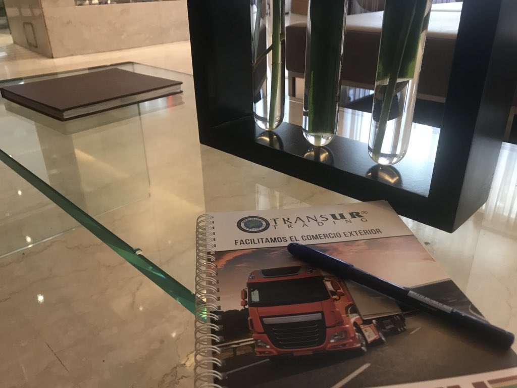 RuizFr88's tweet photo. Con los Amigos de TRANSUR TRADING llegamos Buenos Aires, precisamente a el hotel donde se hospedará #Nacional. Desde 1995 facilitando el comercio exterior llegando a todo el #Mercosur #TransurTrading https://t.co/lak2nSe3cY