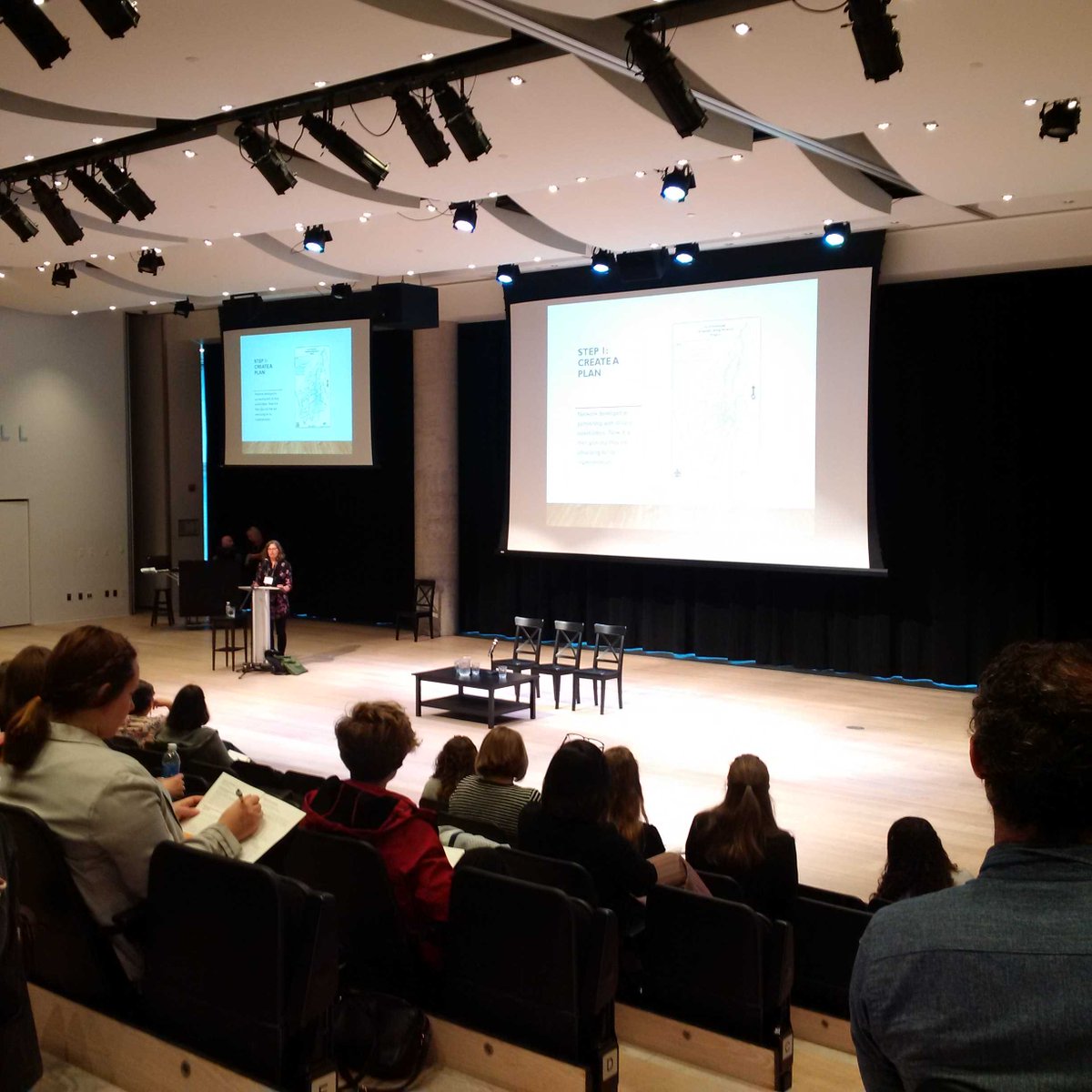 ValleyActiveCom's tweet photo. Learning from the City of Peterborough, ON about approaches to improving active transportation #AtlanticATSummit https://t.co/54KfvY9N5Y