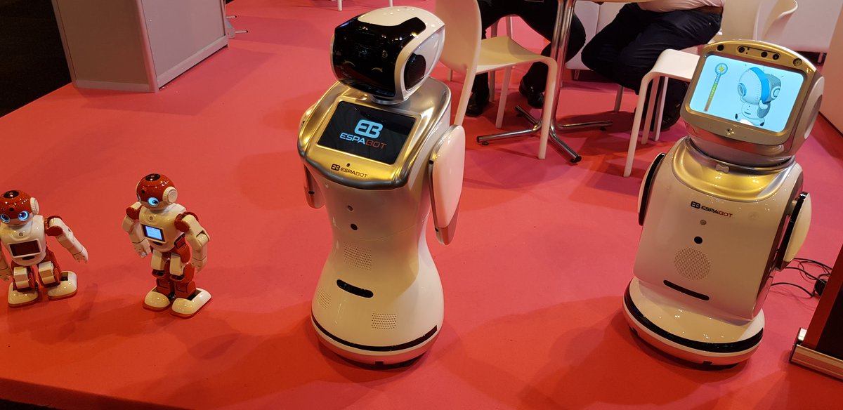 Greetings from #DES2018 #WorkTrends.
Hello from my friends the Robots.
Great to meet you <a href="/frauott/">anna ott</a>