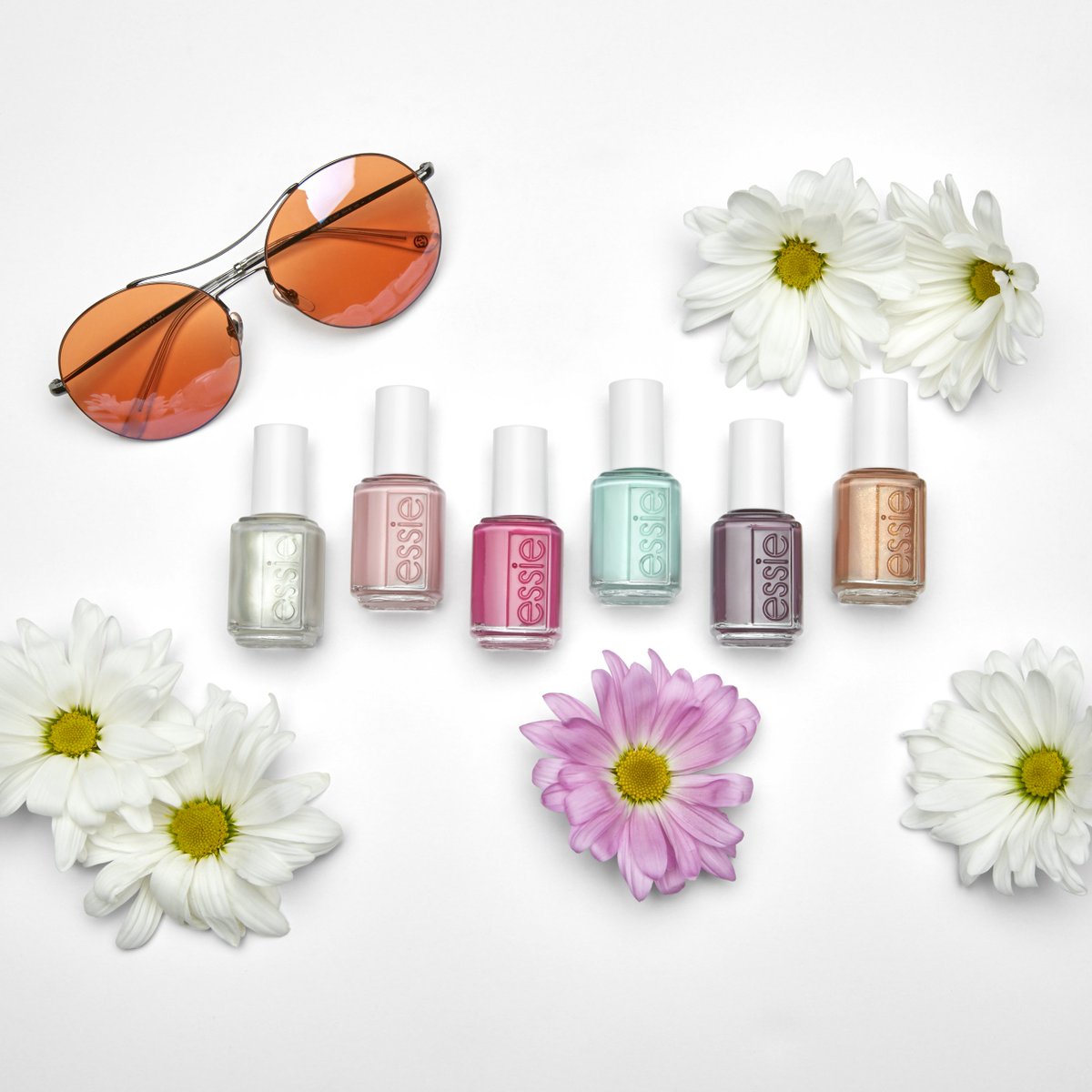 CALLING ALL OBSESSIES! Festival season is here and so is the NEW essie Summer 2018 collection!🌞💅 Which shade are you dying to try?😍 Available now in @superdrug 😎