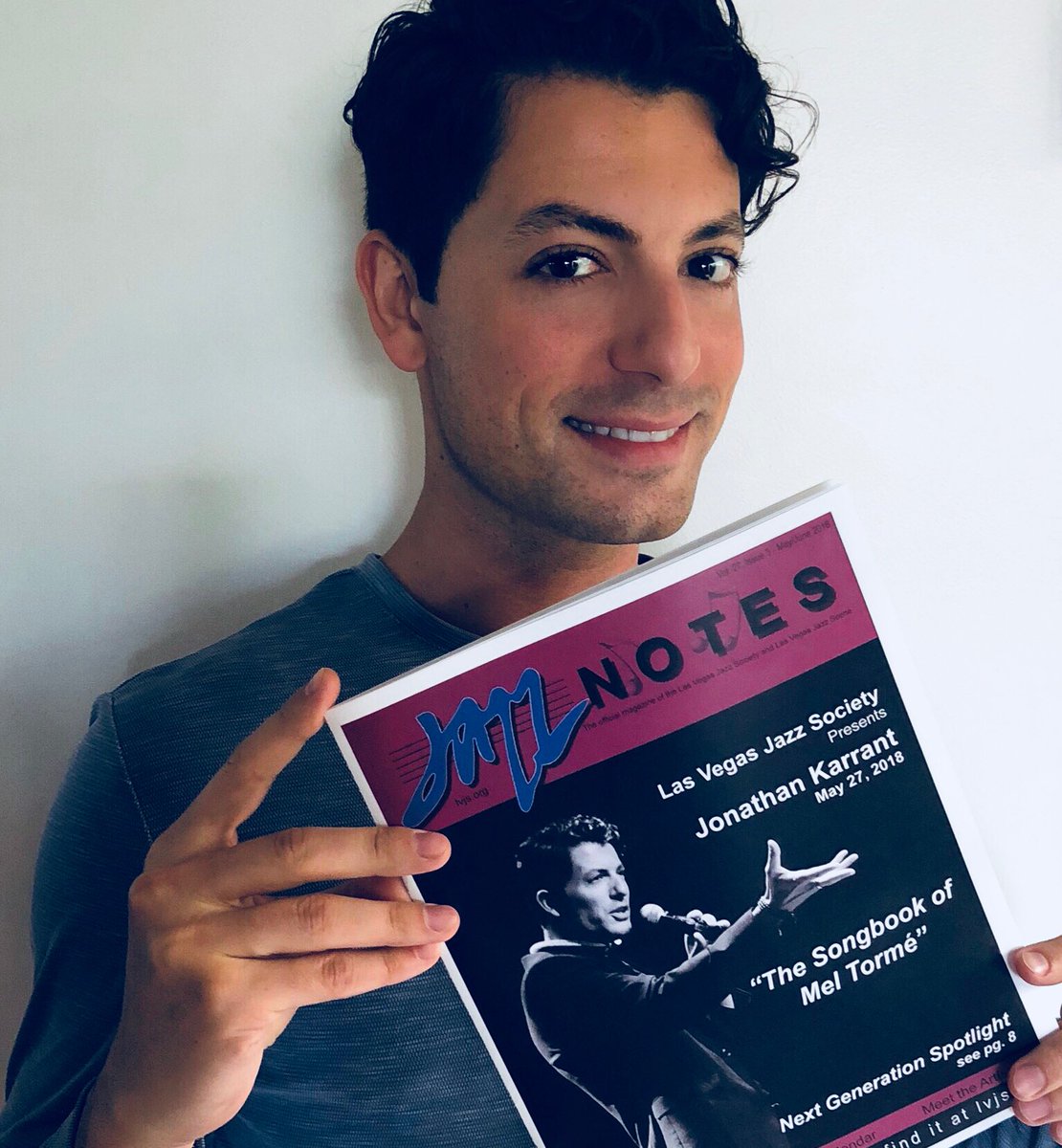 jonathankarrant's tweet photo. May 27th at 2pm at the Starbright in Las Vegas. Tickets: https://t.co/bhE6yPYdRX #jonathankarrant #lasvegas #lasvegasjazz #vegas #vegasjazz #lasvegasjazzsociety #lvjs #meltorme #songbook #starbrighttheater #jazz #jazzsinger #singer #velvetfog #magazine #jazzmagazine #jazznotes https://t.co/1swWVCWGv8