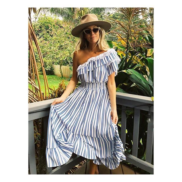 💙🍃 Beauty Halley @thesaltyblonde in the Riya Dress #MISAworld #SS18 #globalfemme ift.tt/2IHNa4D