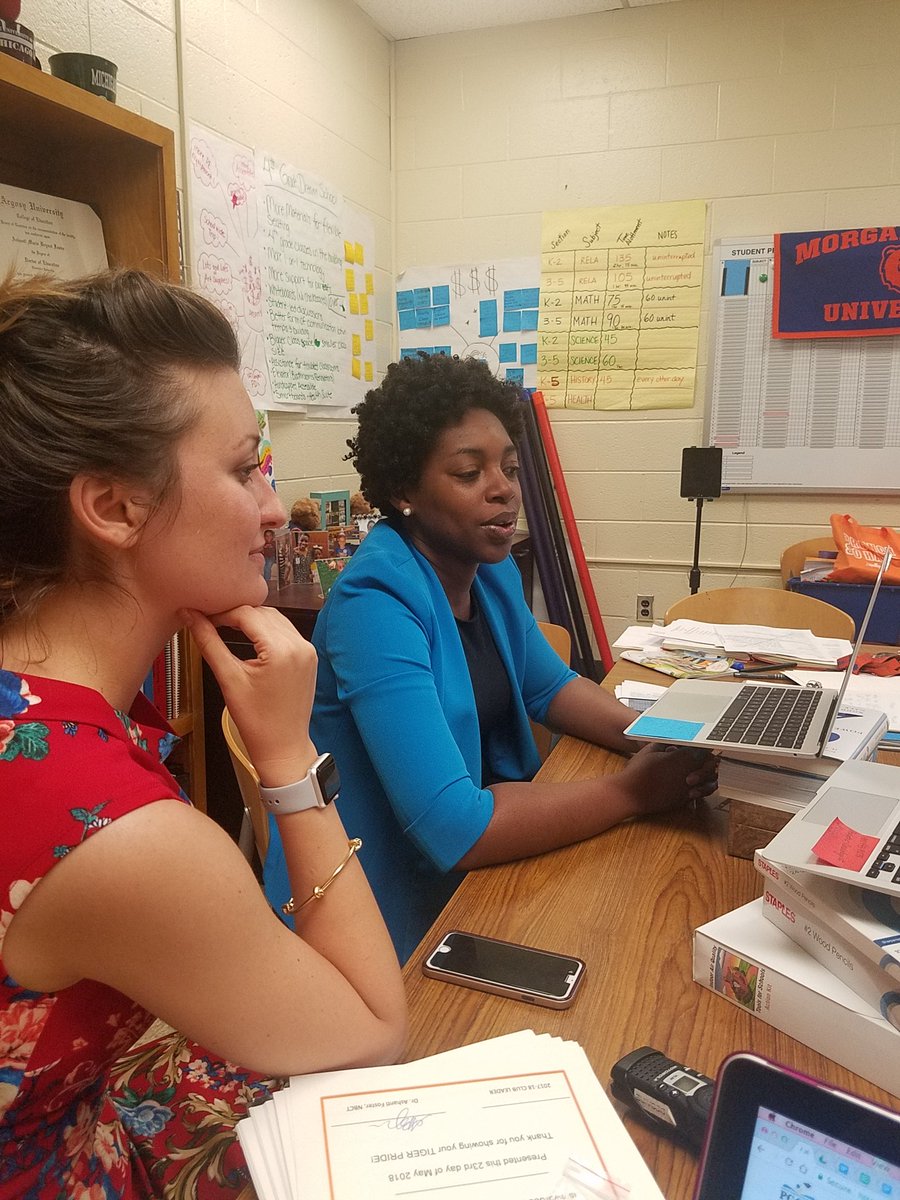 JaimeP13's tweet photo. Here is MY Instructional Leader recording a video message in Spanish (trying!!!) to address @PGThomasStoneES families tonight @ our #PRIDEinLeadership awards! @NBCTeacherMommy @pat_crosson @MarquitaKenn918 @GrtCluster8 #valed #tigerfamilies #whateverittakes https://t.co/MNlGhWe3a5
