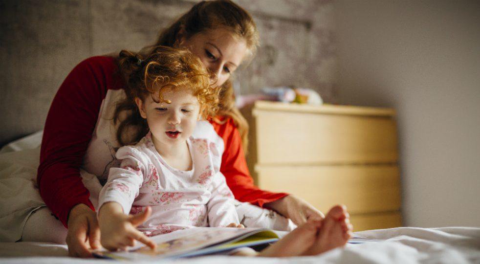 In Italia 8 bambini su 10 leggono libri: più della metà lo fa assieme a un adulto. Queste sì che sono belle notizie! bit.ly/2CPA7dO