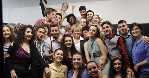 fundacio9b's tweet photo. DARRERES NOTÍCIES per a la jornada del divendres: Tindrem una clausura molt especial. Comptarem amb l'actuació de la Companyia de teatre de l'IES Pablo R. Picasso. No us ho podeu perdre! https://t.co/s1IsmE2Sic