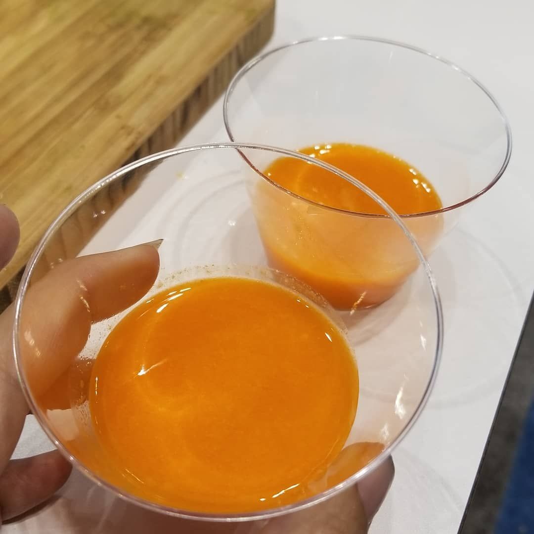 TribestUK's tweet photo. Check out this delicious Carrot Orange juice! What's your favourite combo? See our full range of juicers here https://t.co/PNjnPJblCO #juicing #vegan #rawvegan https://t.co/tOyUXDvmJm