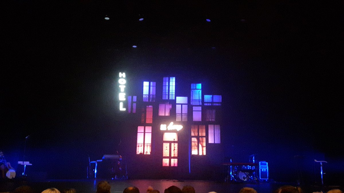 gloryofgospel's tweet photo. Vanavond hotel de hoop @matthijnbuwalda in #Zwolle https://t.co/AUxFq6L2uO
