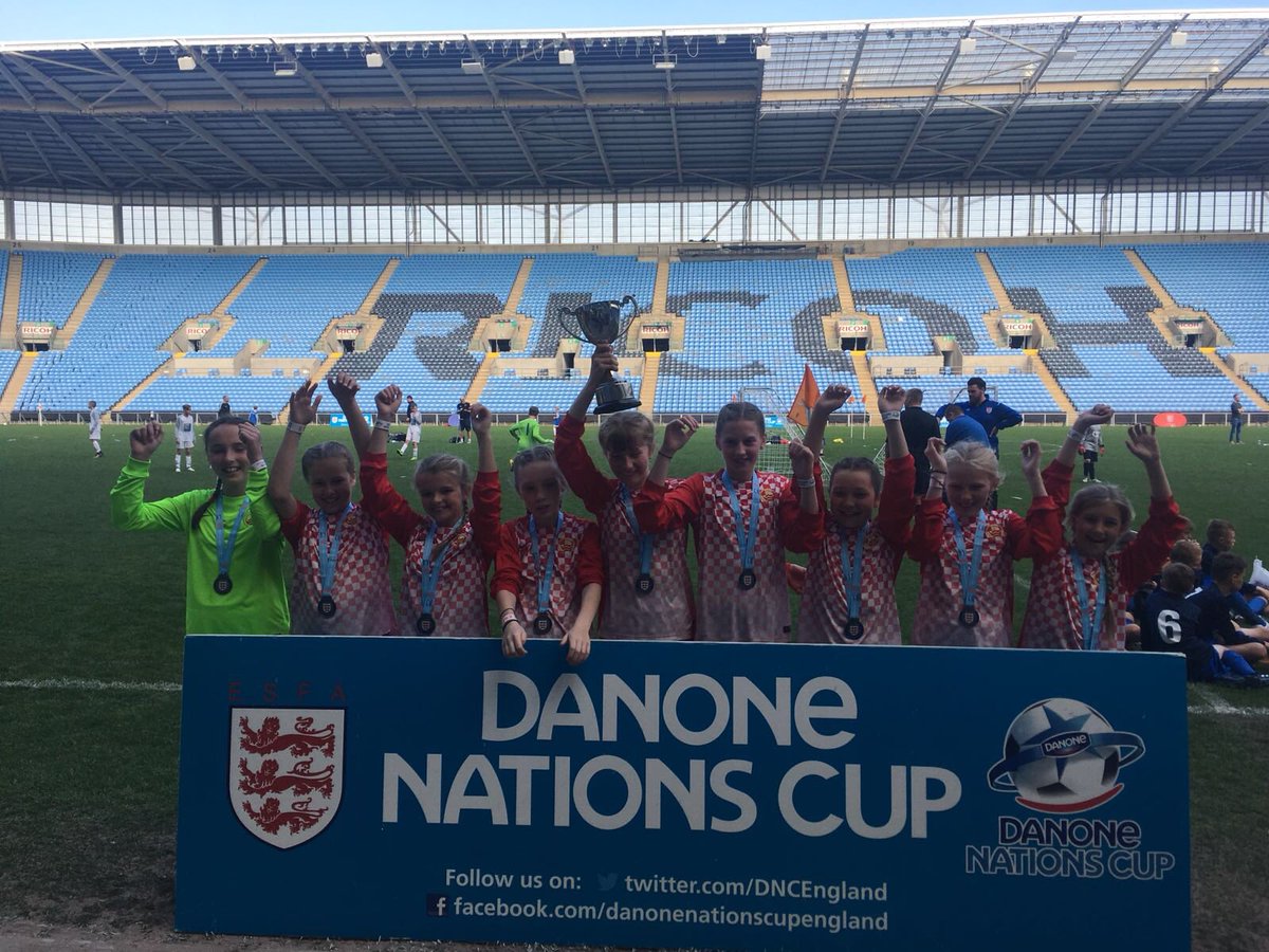 Great results for <a href="/NSB_Sport/">NSB Sport</a> &amp; <a href="/CardinalHumeCS/">Cardinal Hume Catholic School</a> in <a href="/PSSchoolsCup/">PlayStation Schools’ Cup</a> featured on <a href="/BBCLN/">BBC Look North NE&C</a> And more local success in region when <a href="/PontelandMiddle/">Ponteland Middle Sch</a> won  girls under 11 national finals at the weekend too.<a href="/SchoolsFootball/">English Schools' Football Association</a>   @DNCEngland