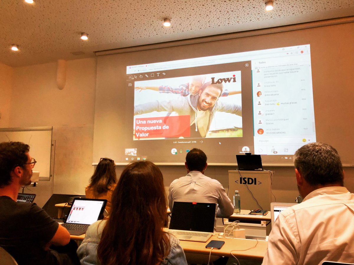 jcasasempere's tweet photo. ¡Qué grandísimo nivel de proyectos!!
Tribunal de proyectos finales en #MoDIB 8 @isdi_edu 🎓📱🖥
¡Enhorabuena a equipos, tribunal y tutores! ¡Grandísimo trabajo!! 👏👏 #lifeISDIgital #MoDIBers https://t.co/ekbAsKq40o