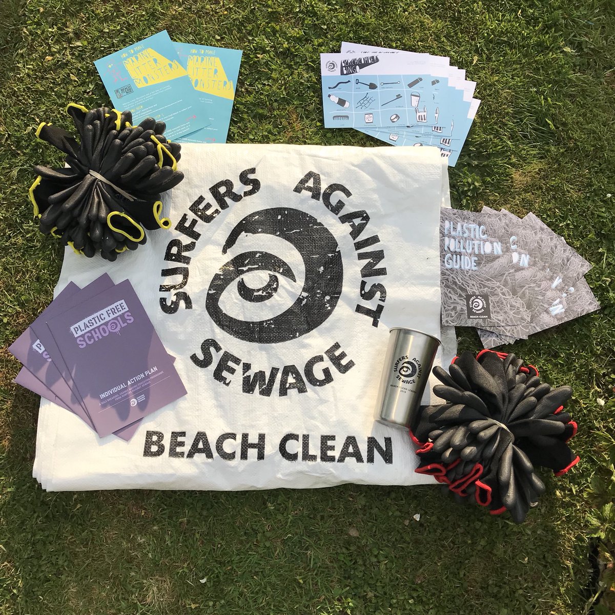 jon_gerrard's tweet photo. Collected the kit from @sascampaigns today for the Mawgan Porth beach clean on the 4th June. If you are interested in join us, message me for details or watch my posts. #plasticfreecoastlines #avoidableplastics #beatplasticpollution #zeroharm #WorldEnivronmentDay https://t.co/tx2q8RZGPo