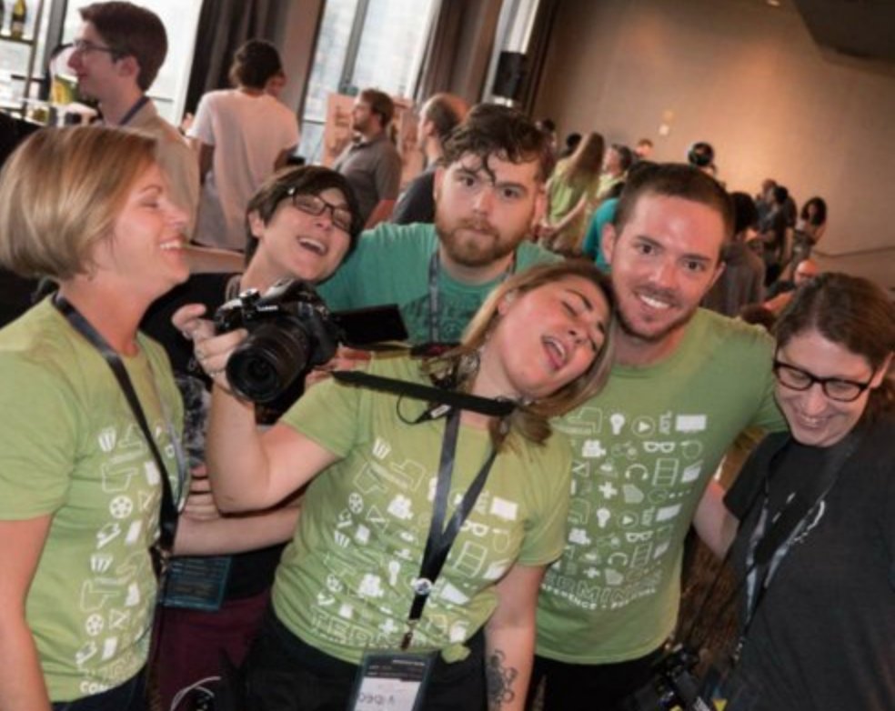 ideasunited's tweet photo. @terminusevent is looking for volunteers! This is a great opportunity for emerging creatives to experience everything #TERMINUS2018 has to offer while working alongside an incredible team. Join us! https://t.co/nXgEFC9nzb https://t.co/j8BJ19Lw85